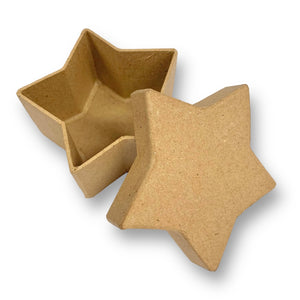 Craftworkz papier mache Star shaped box comes plain, ready to be decorated with paint, glitter, rhinestones, stickers etc. Made with a matt, kraft paper finish. Perfect for collage Christmas and fairy crafts, and gift giving.